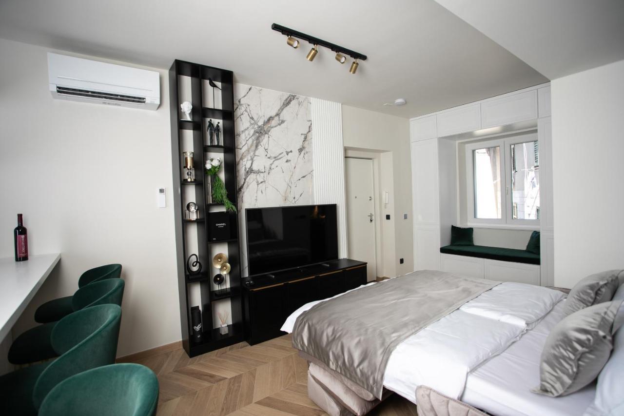 Prestigious Downtown Apartment Split Exteriör bild